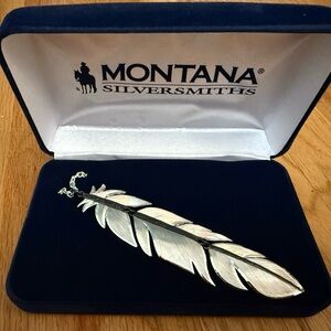 Montana Silversmiths Silver Feather Pendant triple dangle